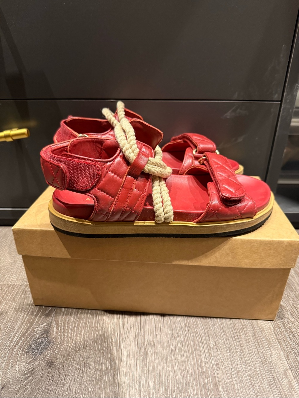 ALOHAS Hook Loop Braided Lipstick Red Rope-Accent Sandals size 38